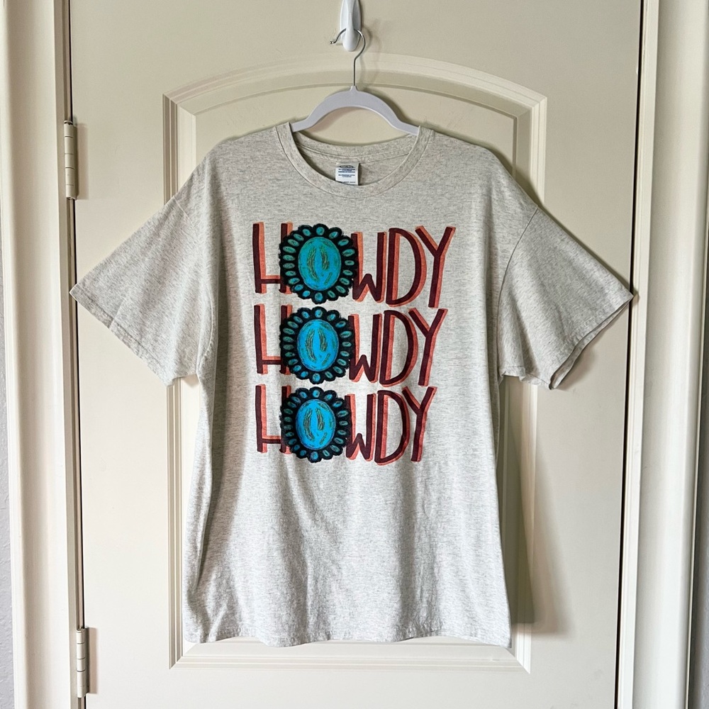 Boutique Howdy Turquoise Squash Blossom Tee XL